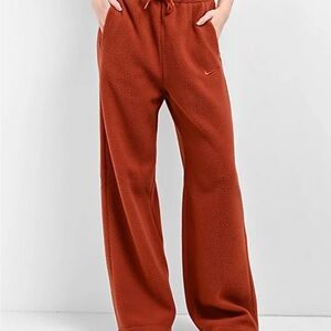 Nike Women's textured fleece pants